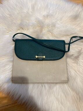 Isaac mizrahi envelope bag green/tan